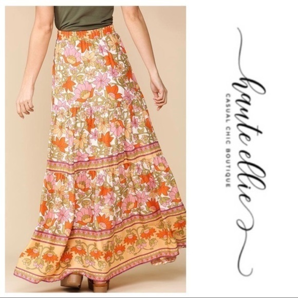 That ‘70’s Chic Bohemian Floral Maxi Skirt - Picture 3 of 4